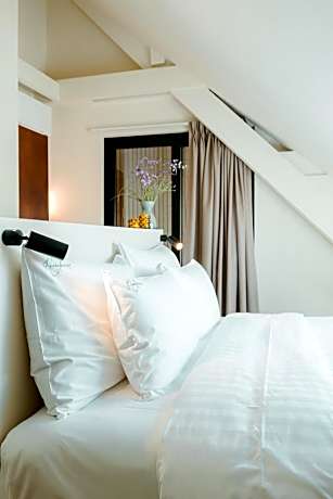 The Librarian by Domani Hotels