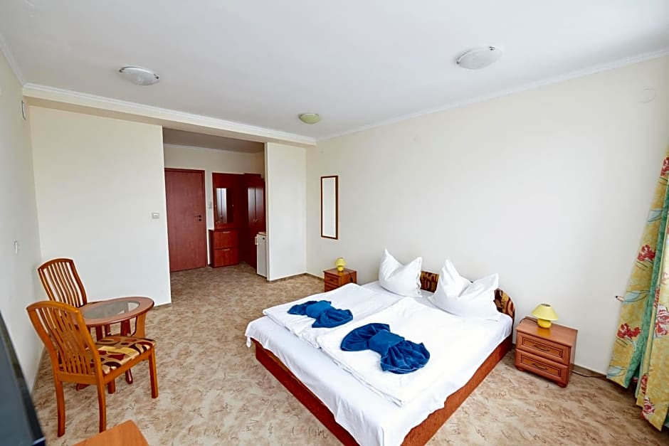 Retro Lido - Vonyarcvashegy