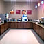 Comfort Suites University