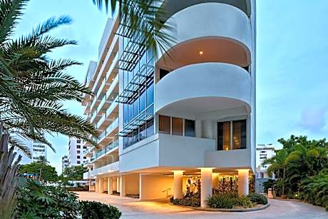 Casa Costera, Isla Verde, Apartments by Marriott Bonvoy