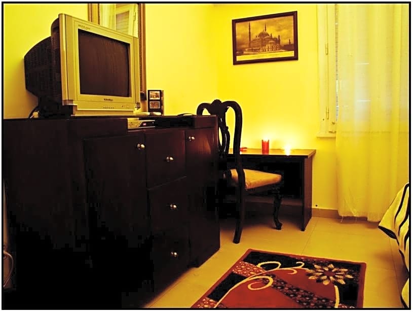 Alexander The Great Hotel