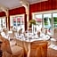 Sheraton Westport Chalet Hotel St. Louis