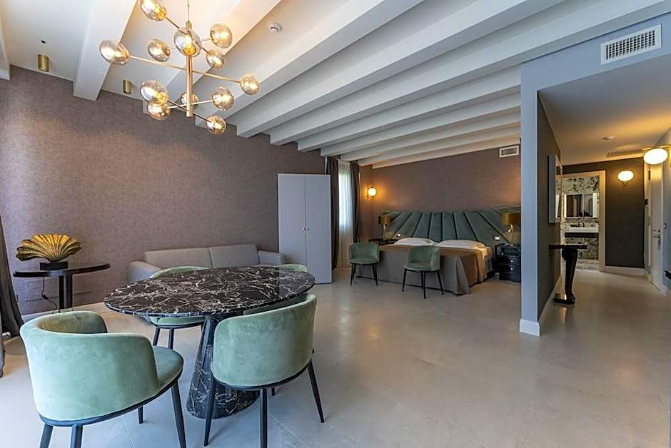 Palazzo della Scala Hotel - Luxury Suites & Spa