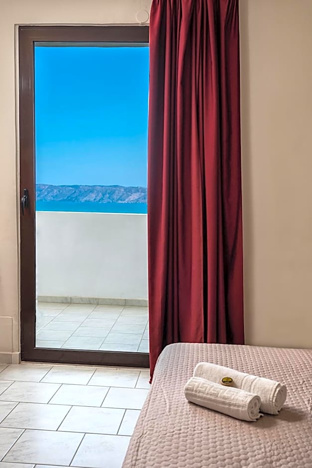 Mirtilos Studios & Apartments