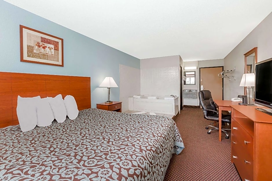 Days Inn by Wyndham Ankeny - Des Moines