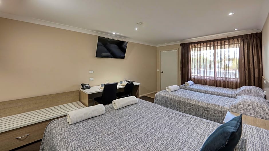 Countryman Motor Inn