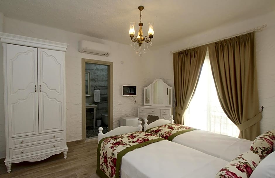 Alya Mou Butik Hotel