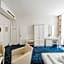 Self-Check-In Hotel Adlon