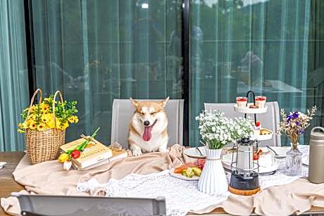 Pet-friendly Two-Bedroom Villa