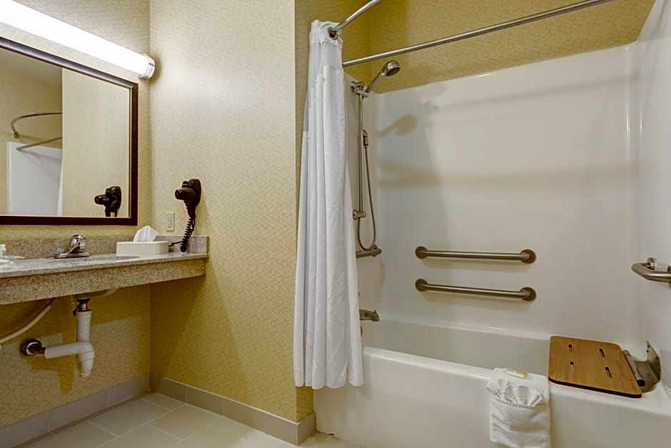 Holiday Inn Poplar Bluff By IHG