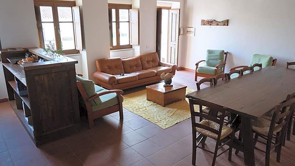 Rebeccu Arte e Ospitalità - Ostello