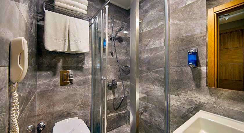 The Meretto Hotel LALELi