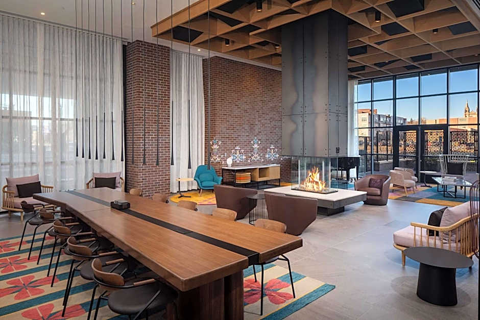 Canopy by Hilton Sioux Falls Downtown