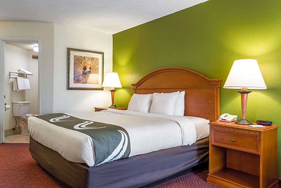 Quality Inn North Battleboro