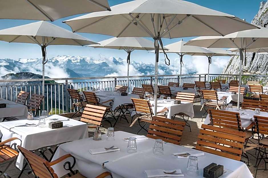 Hotel Pilatus-Kulm