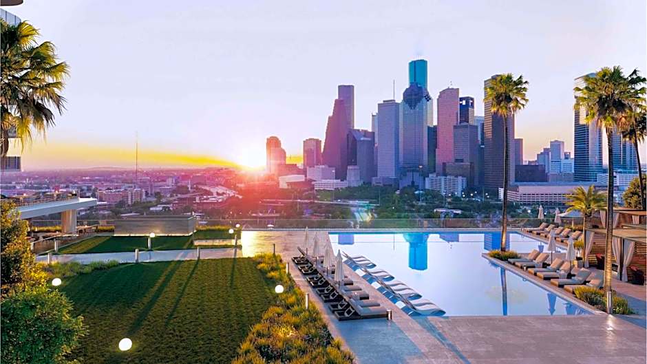 Thompson Houston, by Hyatt