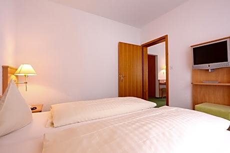 Suite - Mountain View