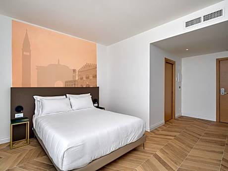 B&B HOTEL Pesaro Des Bains