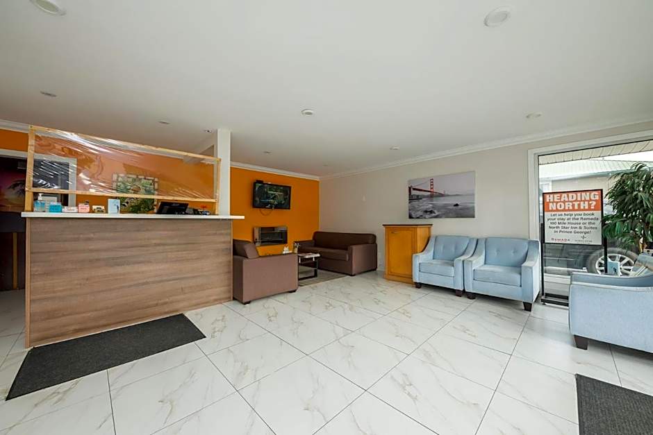 Howard Johnson by Wyndham Downtown Kamloops