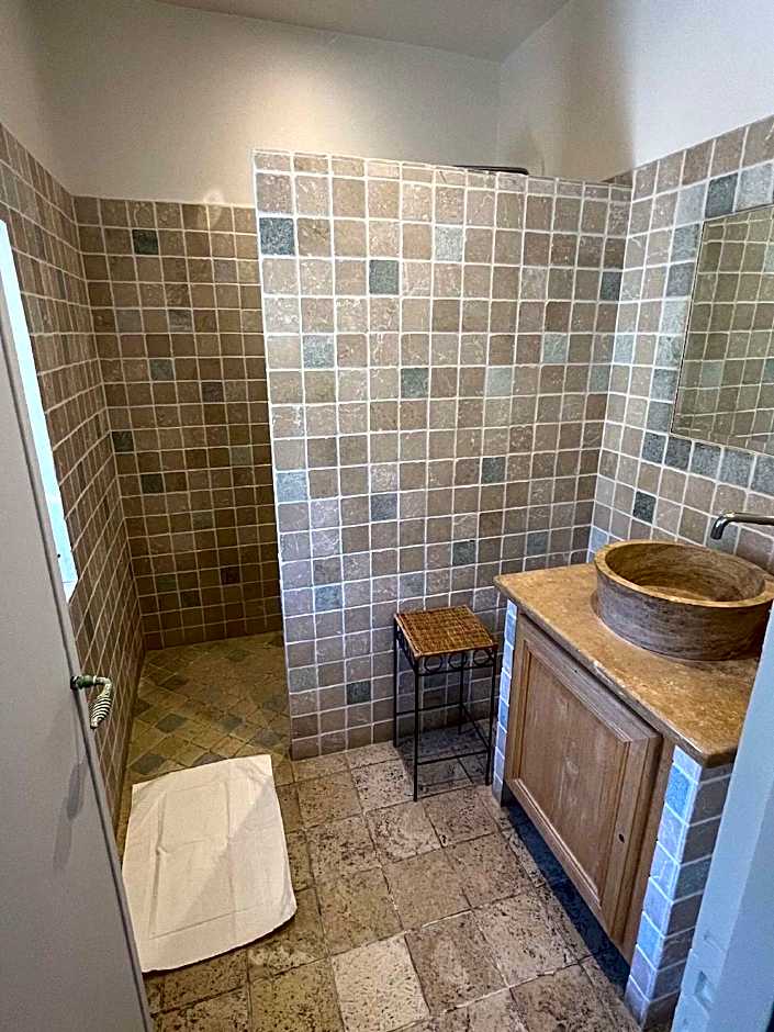 La Figuiere Fontaine de Vaucluse