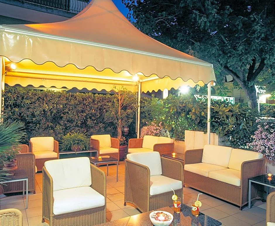ACasaMia WelcHome Rimini Hotel By OasiGroup Hotels