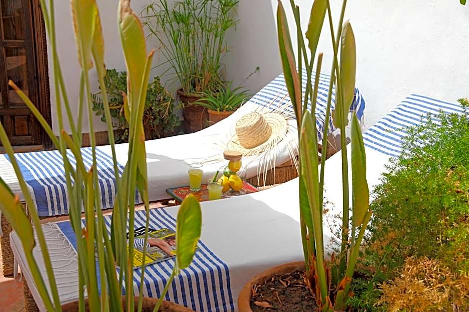 Riad la Parenthèse by Sashema