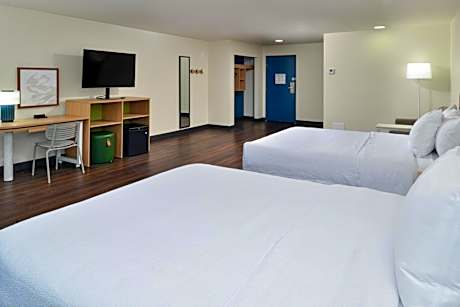 Queen Room with Two Queen Beds and Sofa Bed