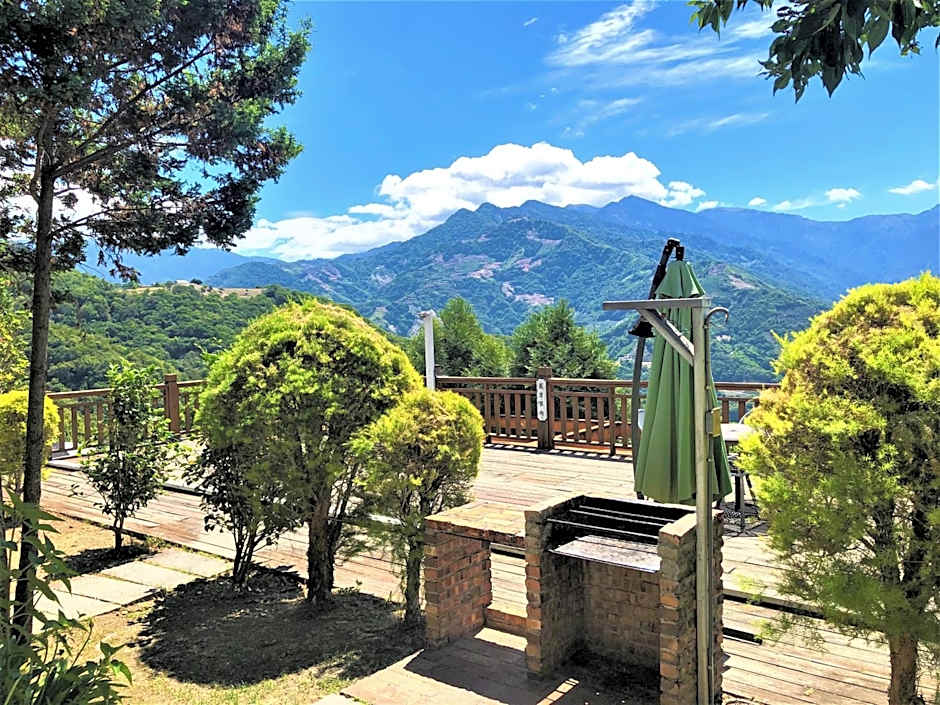Aurora Villa