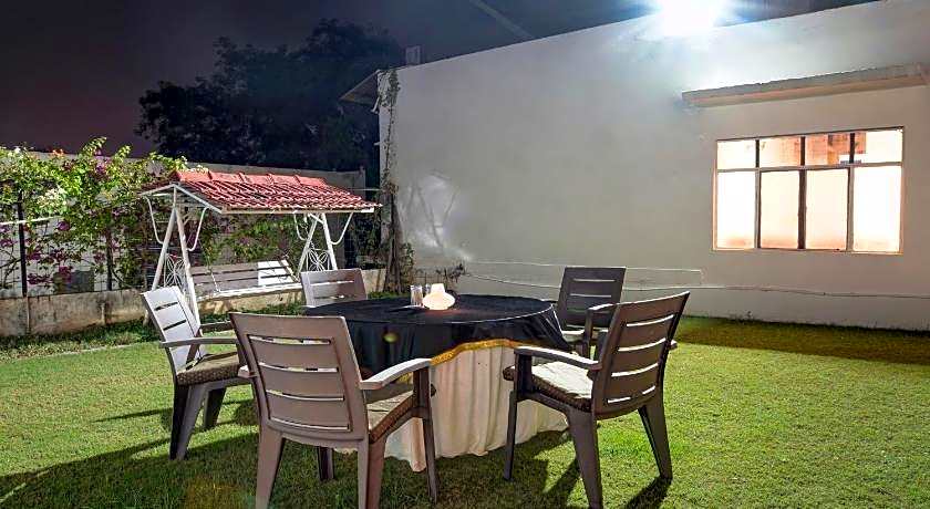 Hotel Meera
