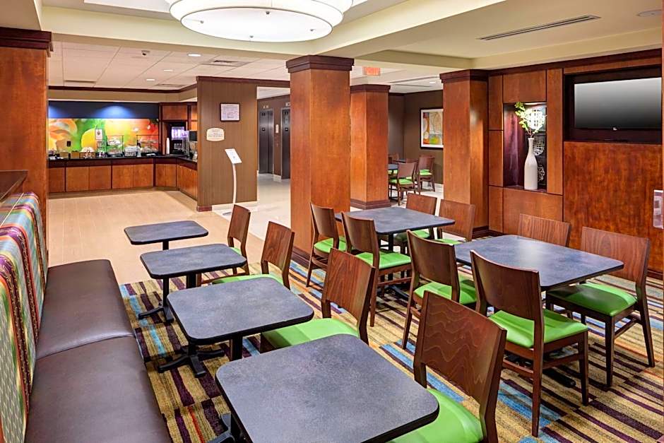 Fairfield Inn & Suites by Marriott Phoenix Chandler/Fashion Center