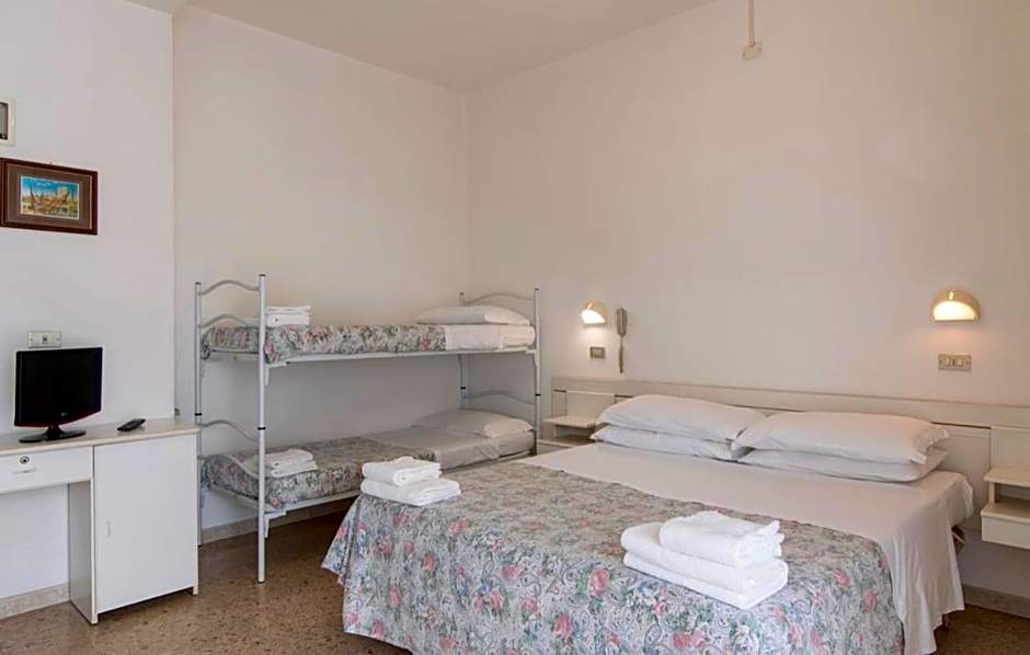 Hotel Mirò