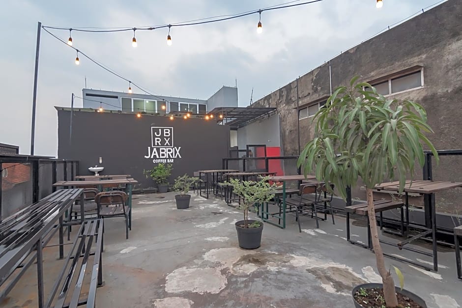 Jabrix Hotel Mitra RedDoorz