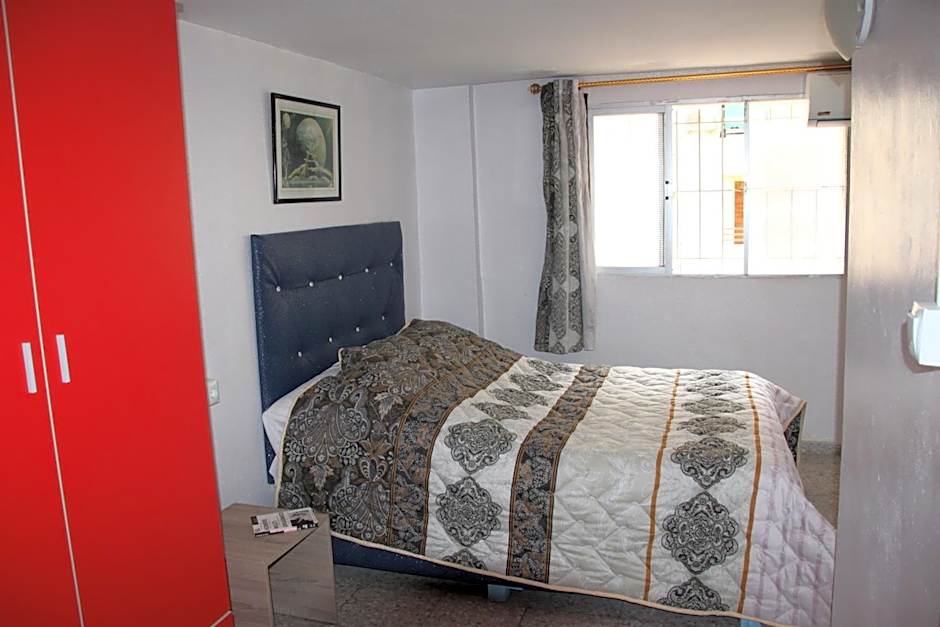 Pension La Lambra Azul