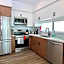 Los Angeles 3BR Villa Suites with Free Parking
