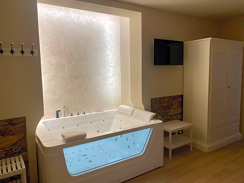 Il Tiglio Jacuzzi&Sauna