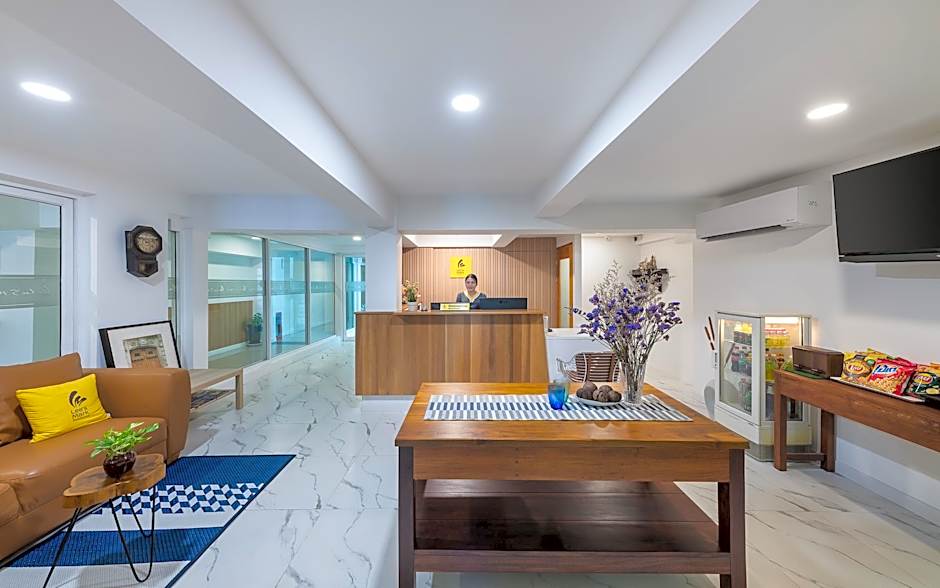 Lee's Mark Residence