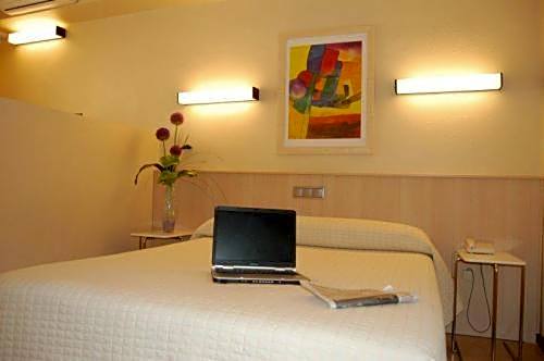 Foto 1 di 4 di Single Room