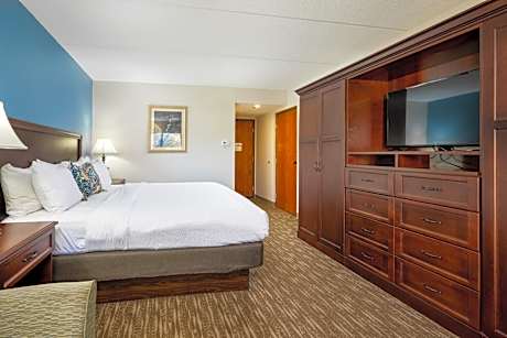 King Suite with Balcony