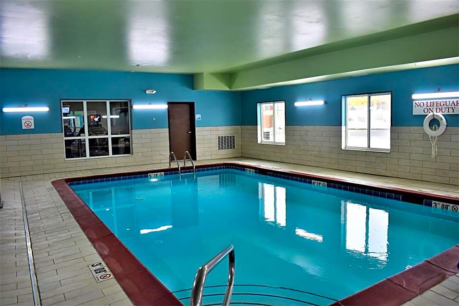 Holiday Inn Express Hotel & Suites Sedalia By IHG