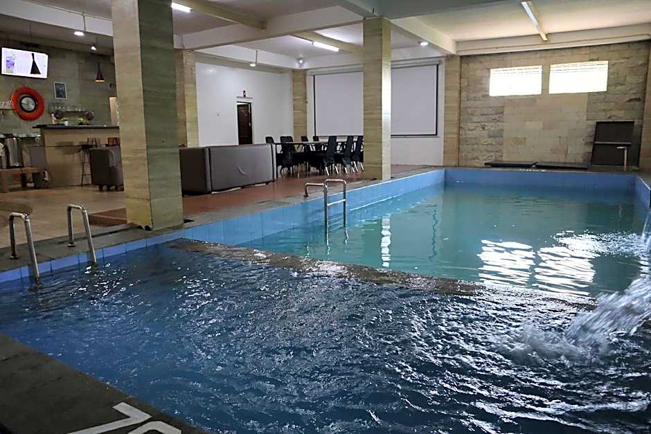 Lynn Hotel Mojokerto