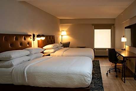 Queen Room with Two Queen Beds and Roll-in Shower - Mobility Accessible