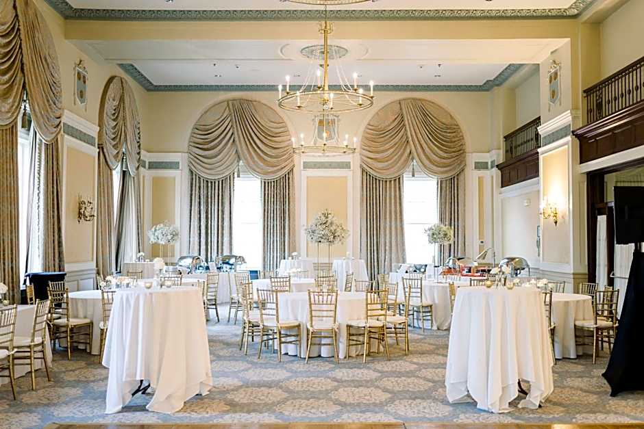 Francis Marion Hotel
