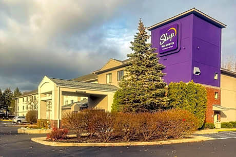 Sleep Inn & Suites Queensbury - Lake George