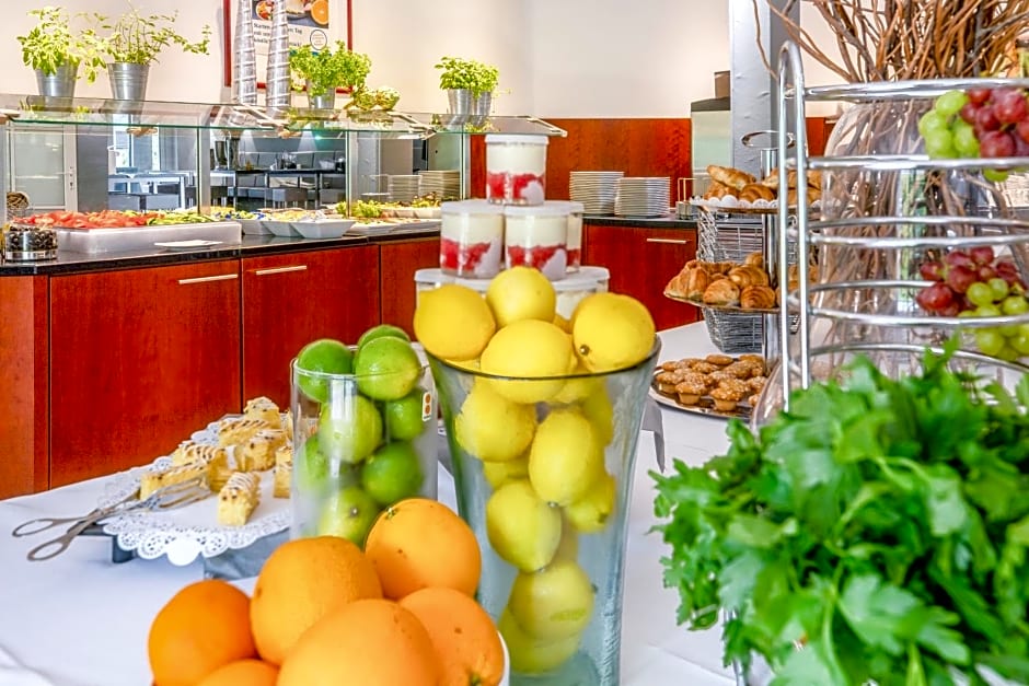 Garner Hotel Oberhausen by IHG