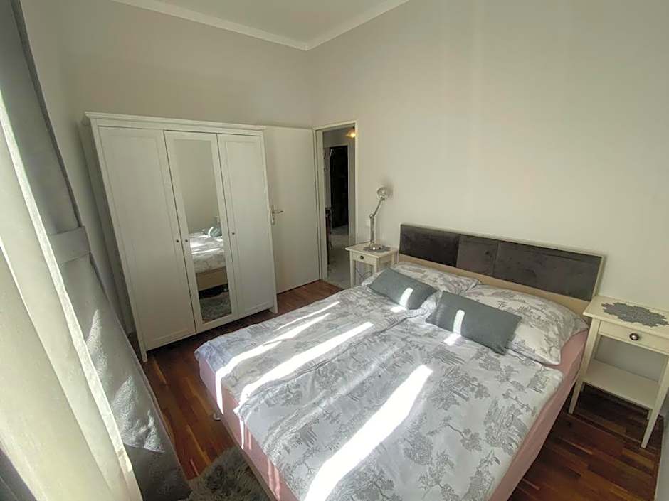 FHS ApartHotel