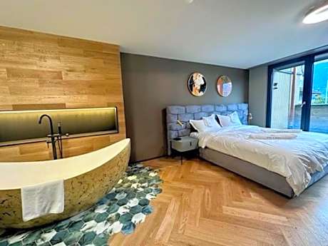 Standard Suite