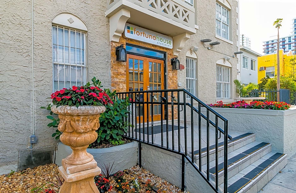 Fortuna House Apartments