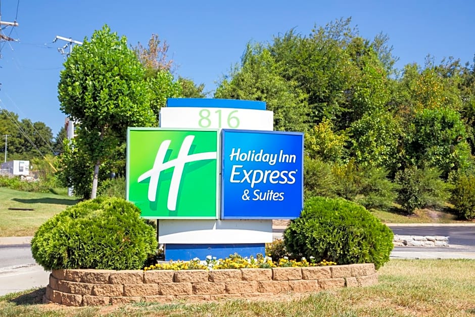 Holiday Inn Express & Suites Knoxville - Farragut by IHG