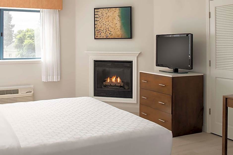 Best Western Plus All Suites Inn