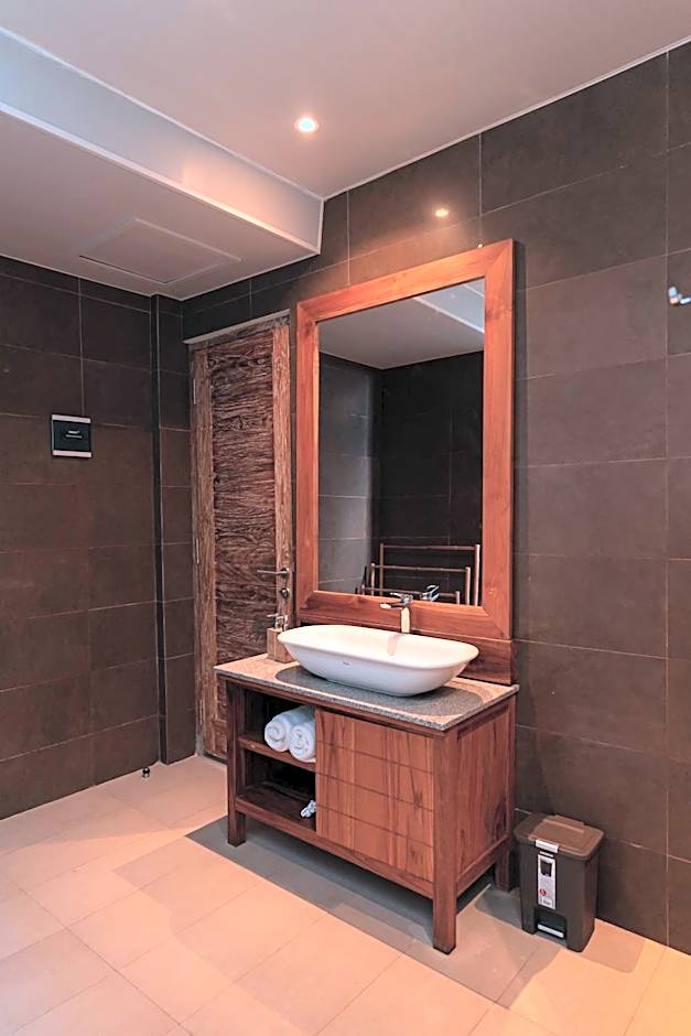 MAHALONA BALI STAY